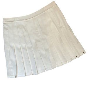 Zara Woman White Pleat Skirt size 6 small spot on front